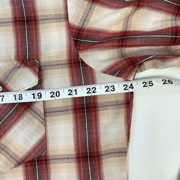 Wrangler Western Shirt Red Short Sleeve Pearl Snap Cowboy Lightweight Size L - Picture 6 of 7